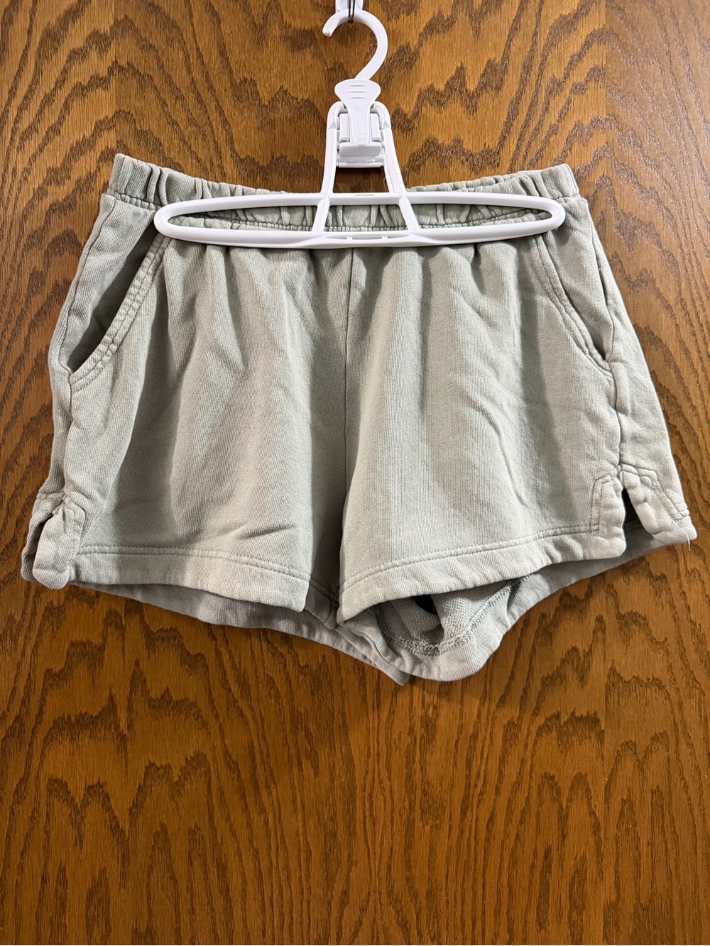 Aerie Women's Small Casual Elastic-Waist Shorts in Light Sage